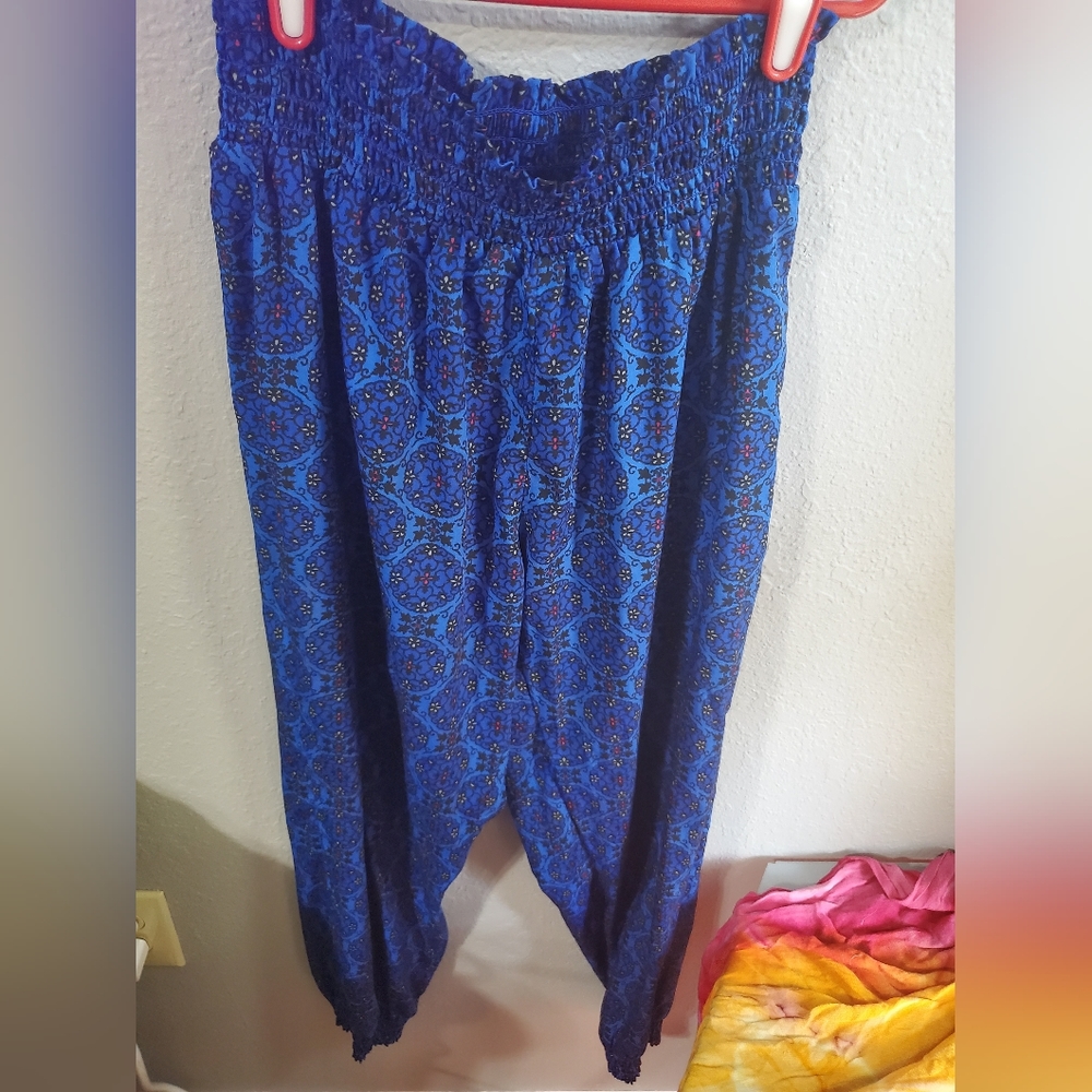 AERIE Small Blue Harem Silky Pants